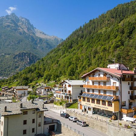 Hotel Biancospino Lanzada Eksteriør billede